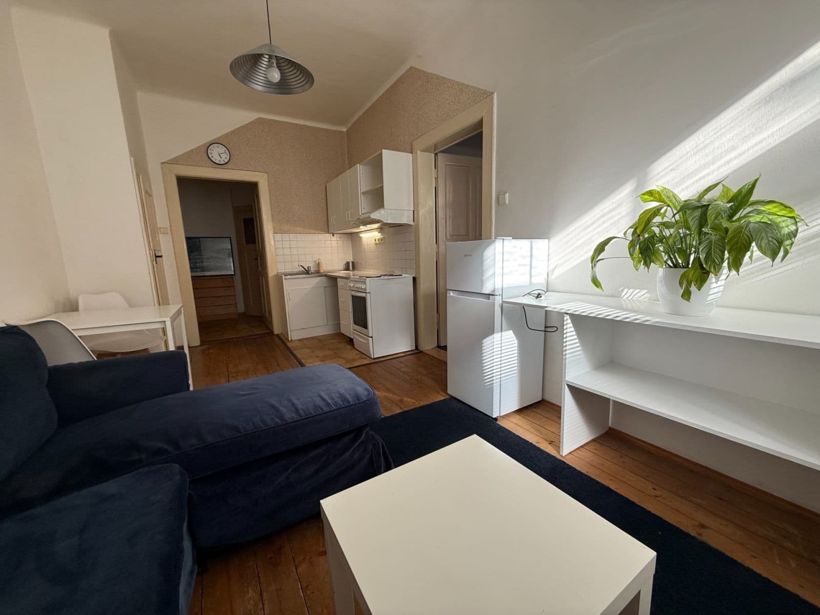 1 bedroom with open-plan kitchen flat to rent, 44 m², Na Dolinách, Prague, Prague 1 bedroom with open-plan kitchen flat to rent, 44 m², Na Dolinách, Prague, Prague