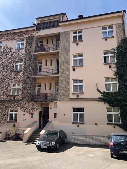 1 bedroom with open-plan kitchen flat to rent, 56 m², Krokova, Prague, Prague 1 bedroom with open-plan kitchen flat to rent, 56 m², Krokova, Prague, Prague