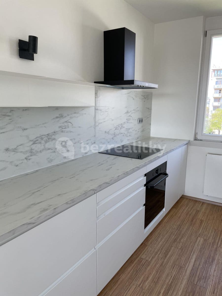 1 bedroom with open-plan kitchen flat to rent, 64 m², Květinková, Prague, Prague 1 bedroom with open-plan kitchen flat to rent, 64 m², Květinková, Prague, Prague