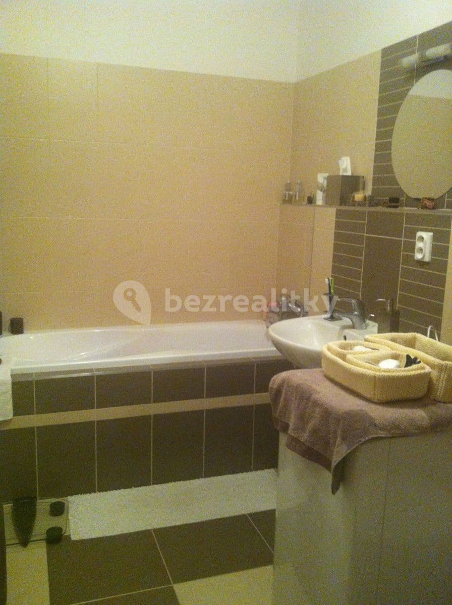 Studio flat to rent, 41 m², Sicherova, Prague, Prague Studio flat to rent, 41 m², Sicherova, Prague, Prague