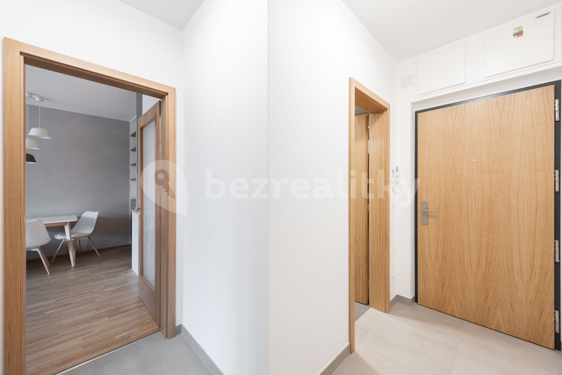 1 bedroom with open-plan kitchen flat to rent, 52 m², Argentinská, Prague, Prague 1 bedroom with open-plan kitchen flat to rent, 52 m², Argentinská, Prague, Prague