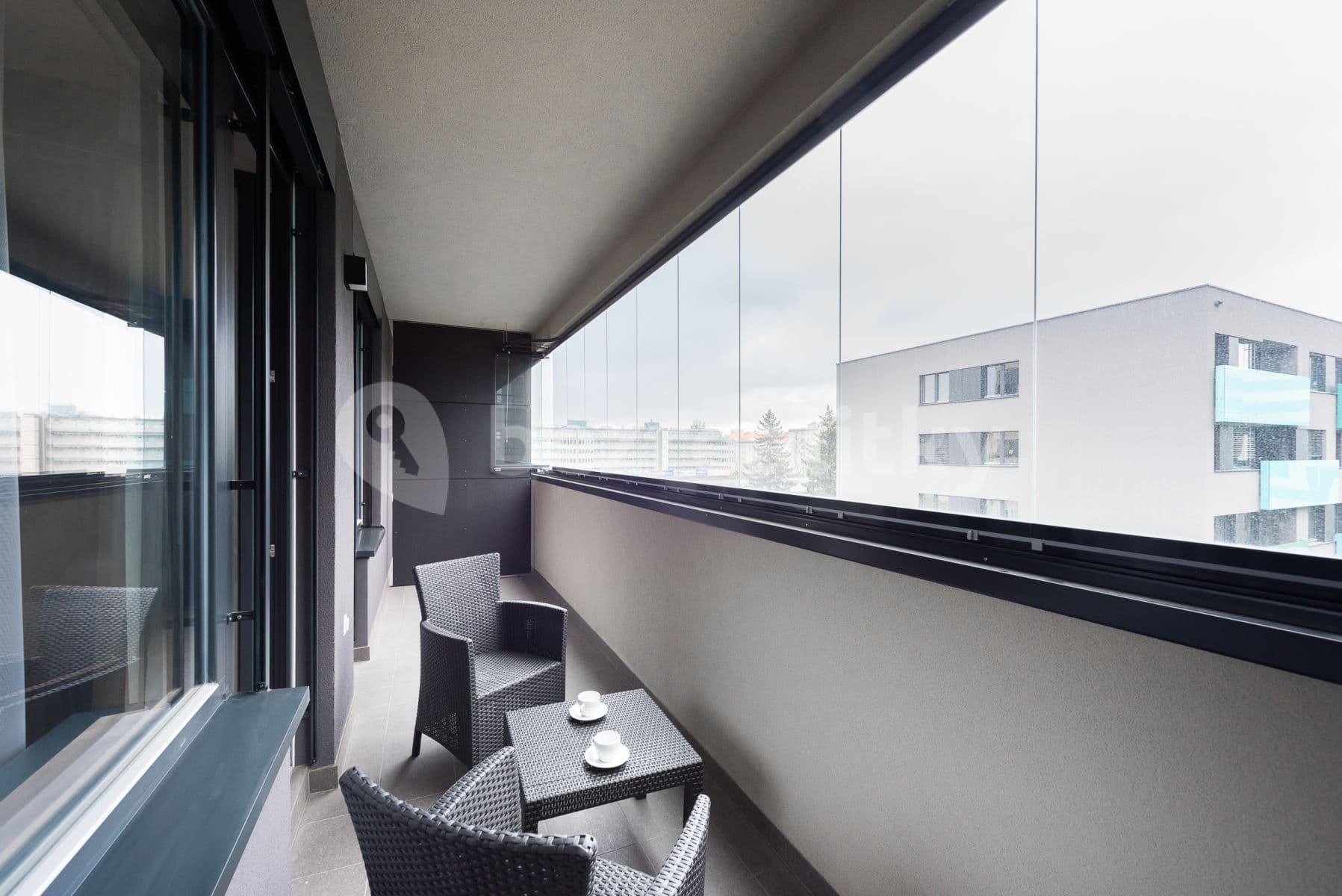 1 bedroom with open-plan kitchen flat to rent, 52 m², Argentinská, Prague, Prague 1 bedroom with open-plan kitchen flat to rent, 52 m², Argentinská, Prague, Prague