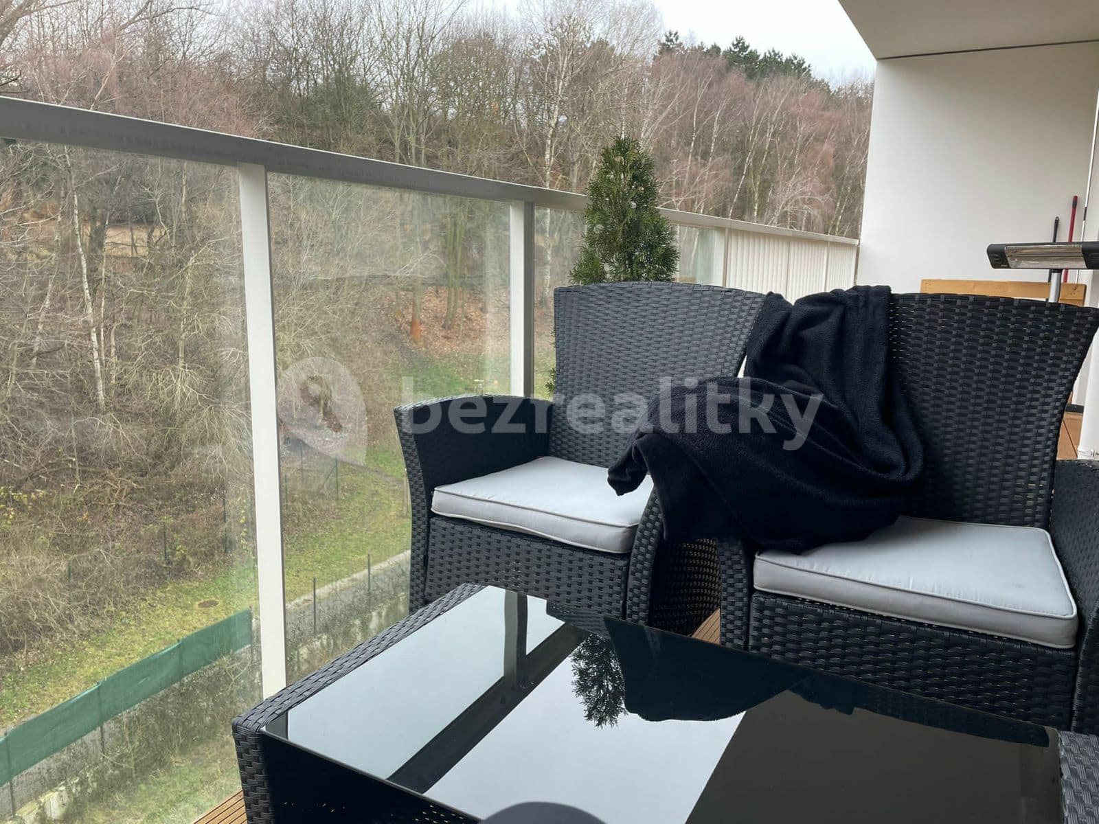 1 bedroom with open-plan kitchen flat to rent, 54 m², Naskové, Prague, Prague 1 bedroom with open-plan kitchen flat to rent, 54 m², Naskové, Prague, Prague