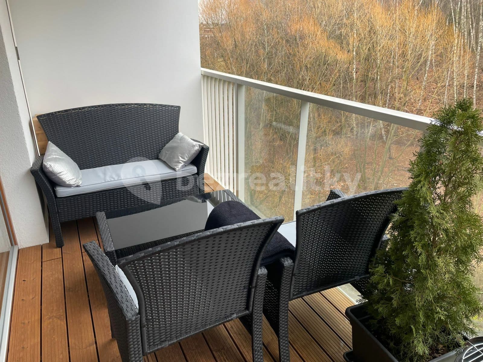 1 bedroom with open-plan kitchen flat to rent, 54 m², Naskové, Prague, Prague 1 bedroom with open-plan kitchen flat to rent, 54 m², Naskové, Prague, Prague
