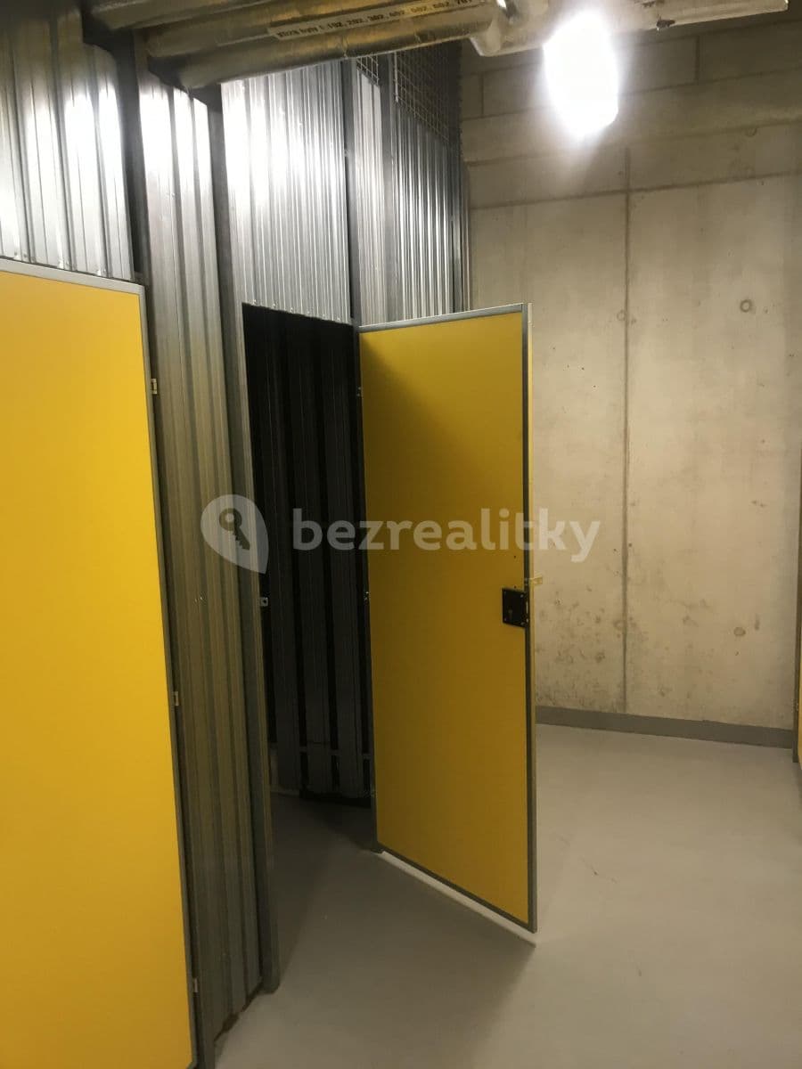 1 bedroom with open-plan kitchen flat to rent, 54 m², Naskové, Prague, Prague 1 bedroom with open-plan kitchen flat to rent, 54 m², Naskové, Prague, Prague