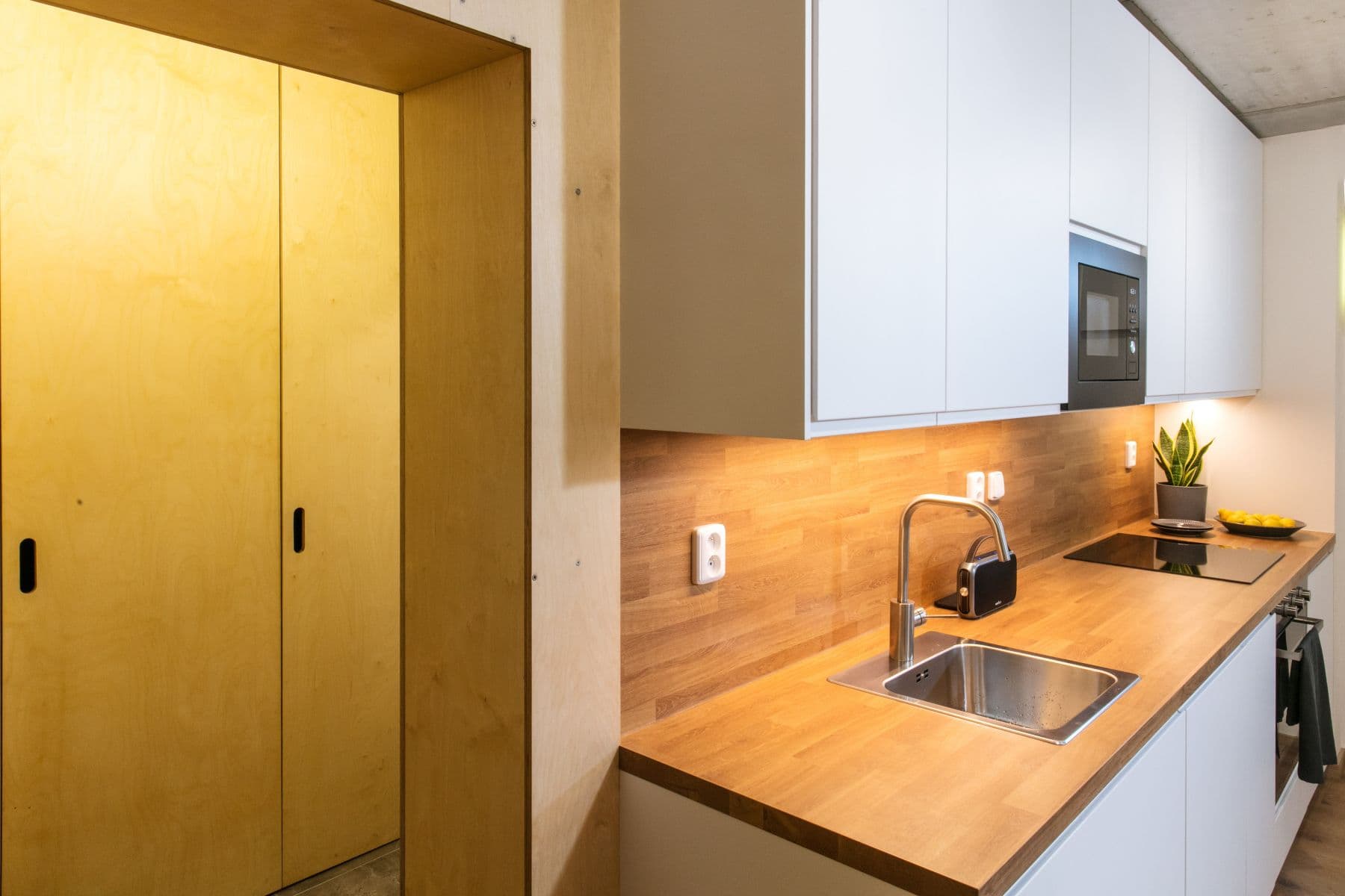 Studio flat to rent, 31 m², Fořtova, Prague, Prague Studio flat to rent, 31 m², Fořtova, Prague, Prague