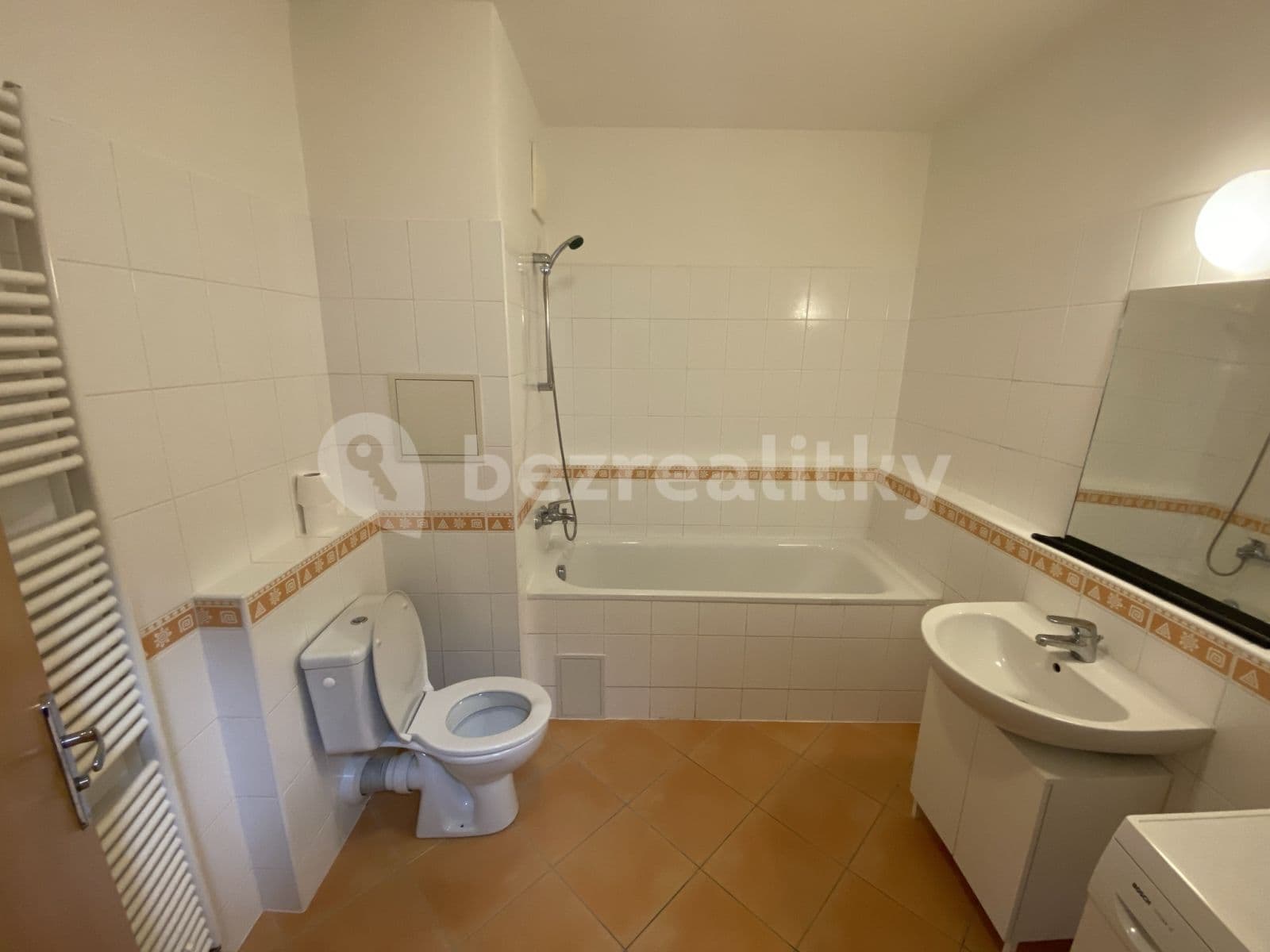 Studio flat to rent, 37 m², Názovská, Prague, Prague Studio flat to rent, 37 m², Názovská, Prague, Prague
