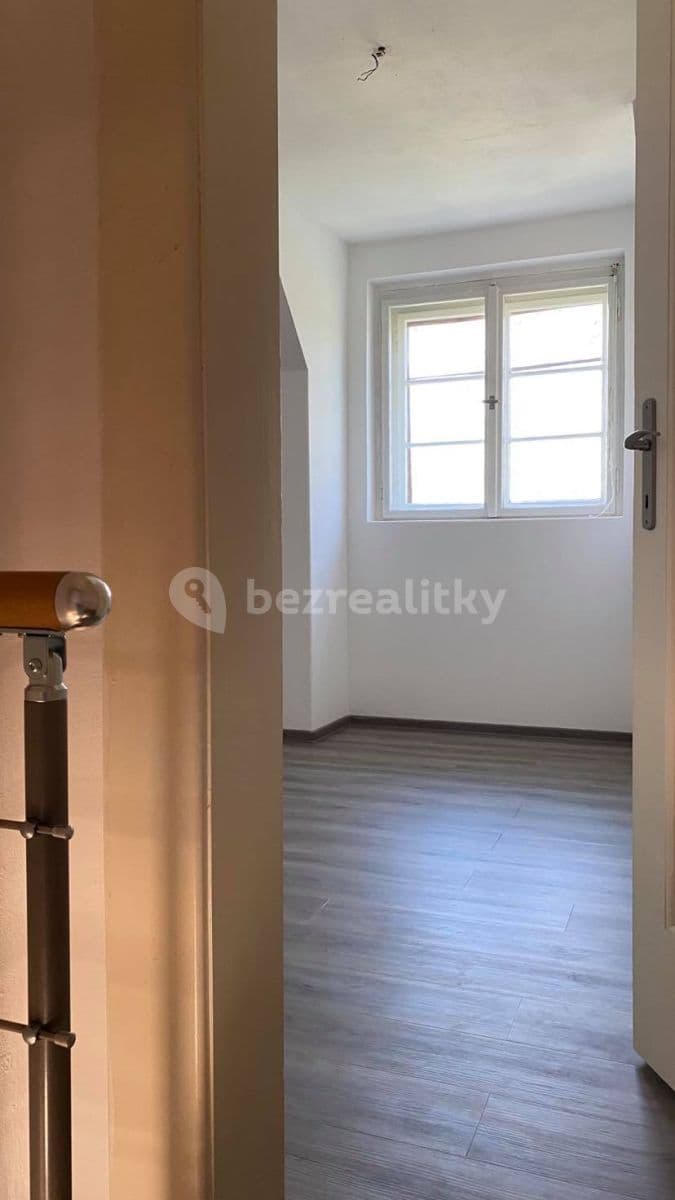 3 bedroom flat to rent, 80 m², Na Výšinách, Děčín, Ústecký Region 3 bedroom flat to rent, 80 m², Na Výšinách, Děčín, Ústecký Region