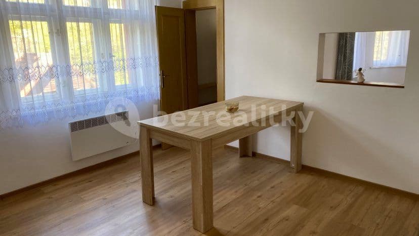 3 bedroom flat to rent, 80 m², Na Výšinách, Děčín, Ústecký Region 3 bedroom flat to rent, 80 m², Na Výšinách, Děčín, Ústecký Region