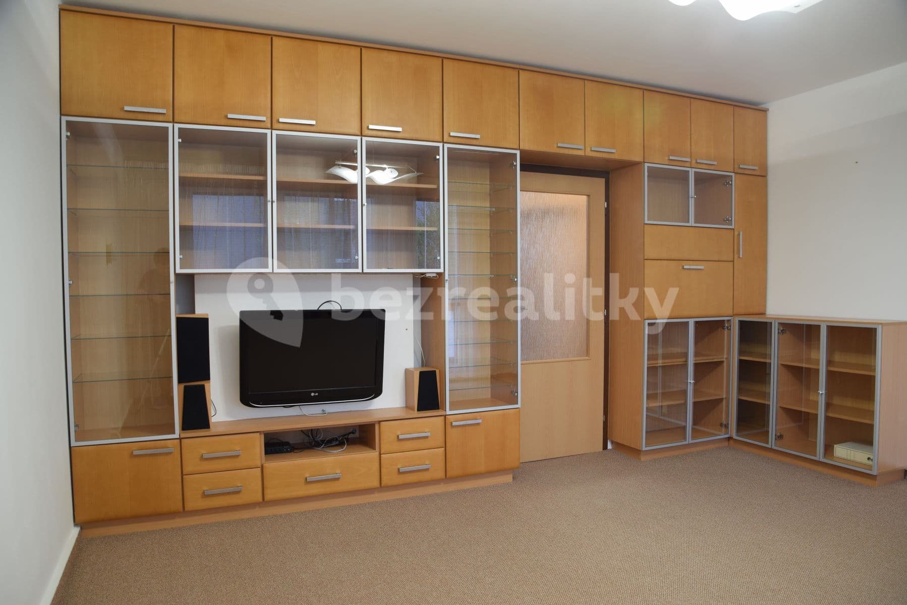 4 bedroom flat to rent, 93 m², Rodopská, Prague, Prague 4 bedroom flat to rent, 93 m², Rodopská, Prague, Prague