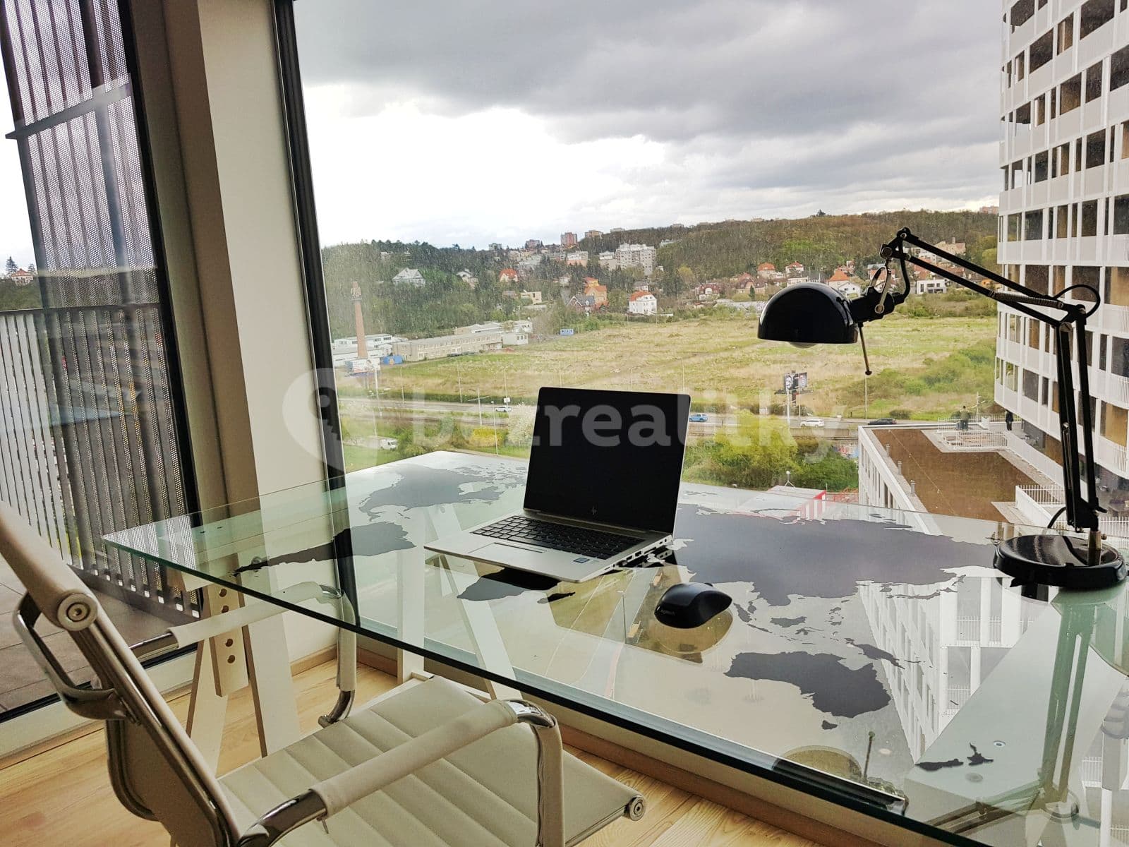 1 bedroom with open-plan kitchen flat to rent, 61 m², Mezi Vodami, Prague, Prague 1 bedroom with open-plan kitchen flat to rent, 61 m², Mezi Vodami, Prague, Prague