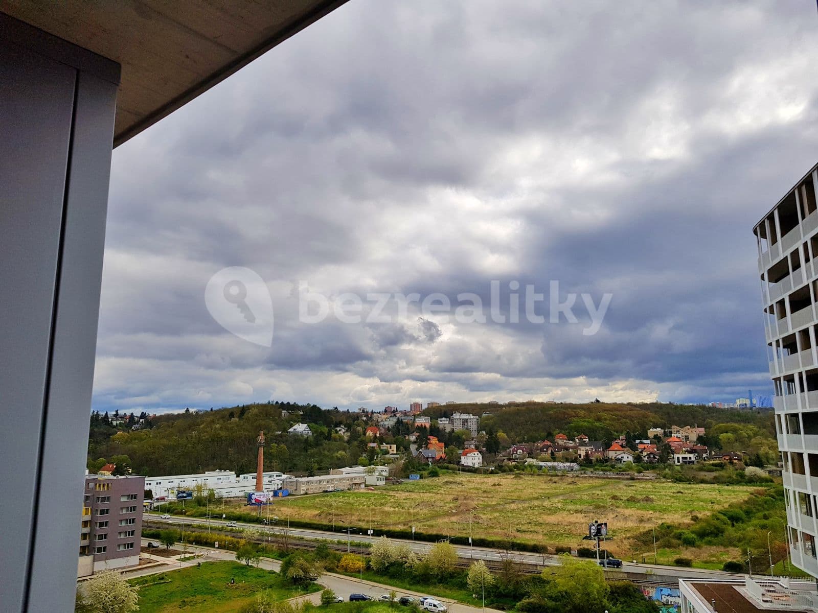 1 bedroom with open-plan kitchen flat to rent, 61 m², Mezi Vodami, Prague, Prague 1 bedroom with open-plan kitchen flat to rent, 61 m², Mezi Vodami, Prague, Prague