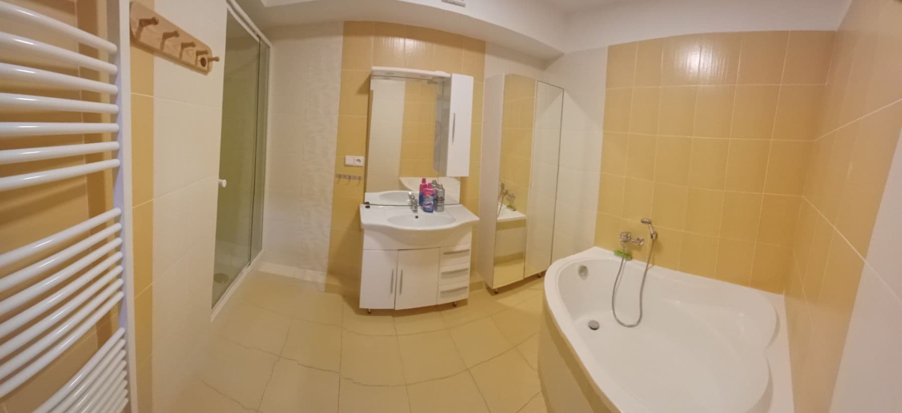 2 bedroom with open-plan kitchen flat to rent, 80 m², Hořovice, Středočeský Region 2 bedroom with open-plan kitchen flat to rent, 80 m², Hořovice, Středočeský Region