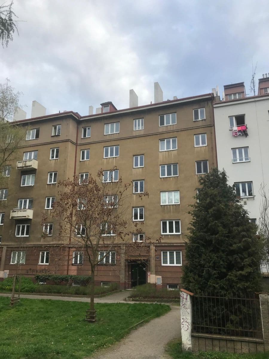 2 bedroom flat to rent, 70 m², Sámova, Prague, Prague 2 bedroom flat to rent, 70 m², Sámova, Prague, Prague