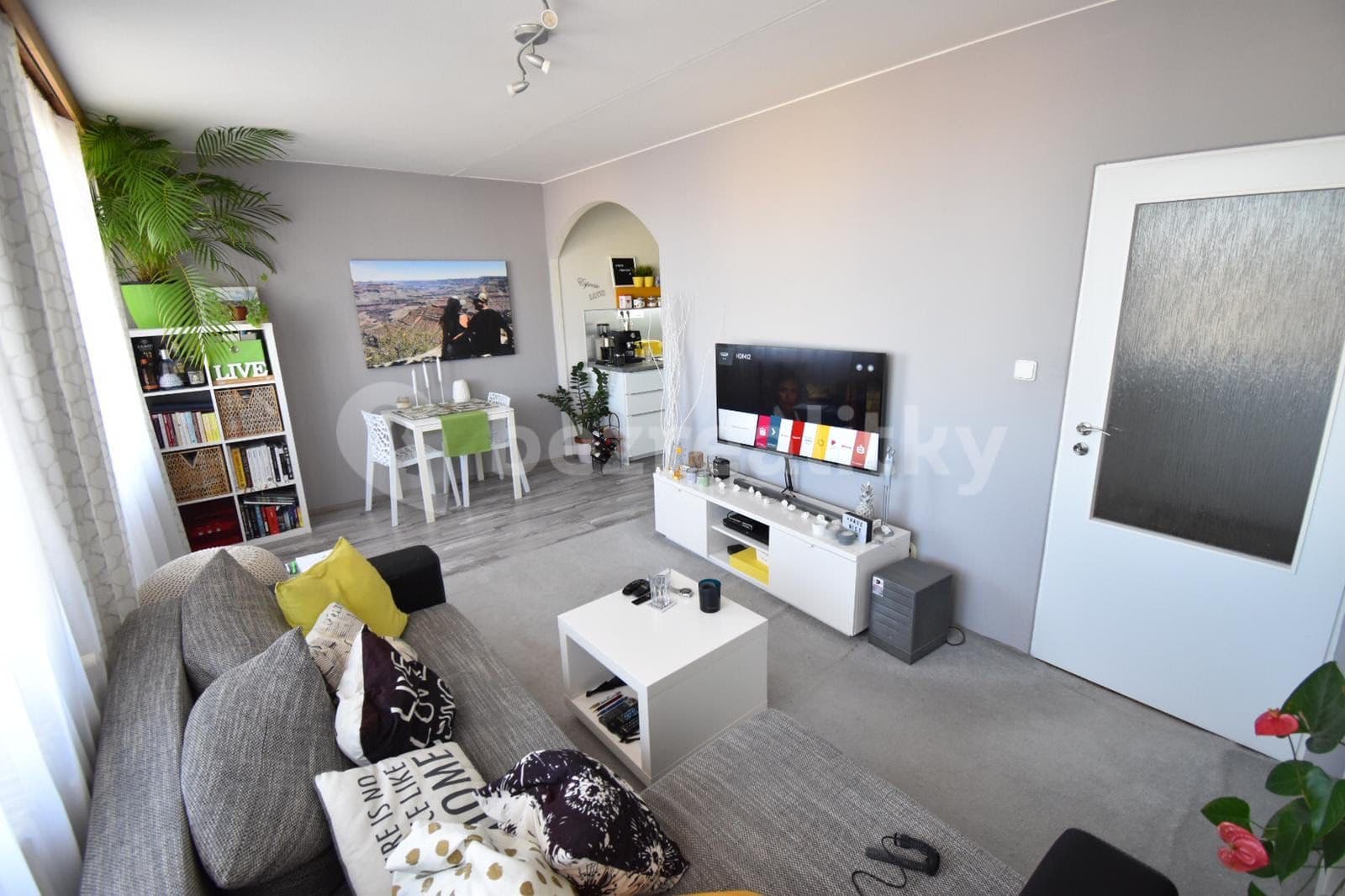 2 bedroom with open-plan kitchen flat to rent, 65 m², Norská, Kladno, Středočeský Region 2 bedroom with open-plan kitchen flat to rent, 65 m², Norská, Kladno, Středočeský Region