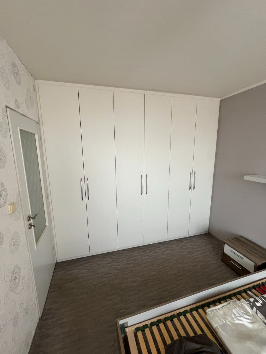 2 bedroom with open-plan kitchen flat to rent, 65 m², Norská, Kladno, Středočeský Region 2 bedroom with open-plan kitchen flat to rent, 65 m², Norská, Kladno, Středočeský Region