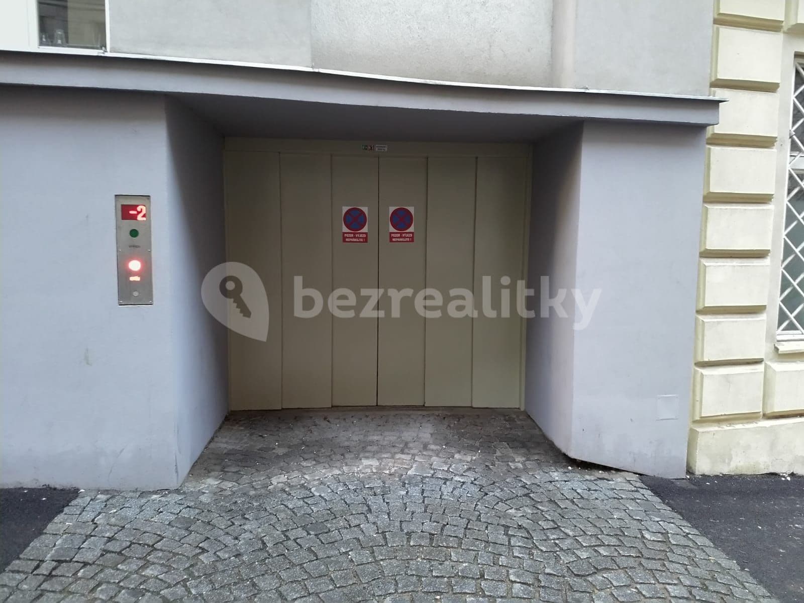 garage to rent, 13 m², Řehořova, Prague, Prague garage to rent, 13 m², Řehořova, Prague, Prague