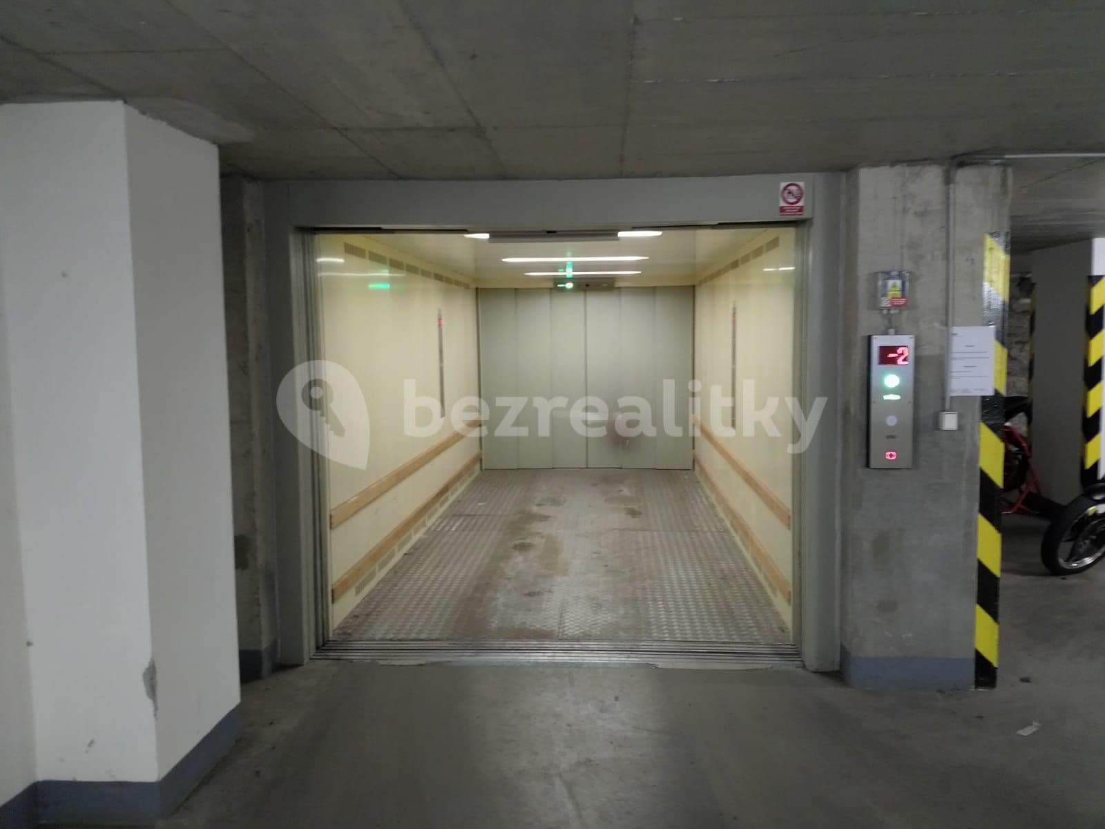 garage to rent, 13 m², Řehořova, Prague, Prague garage to rent, 13 m², Řehořova, Prague, Prague