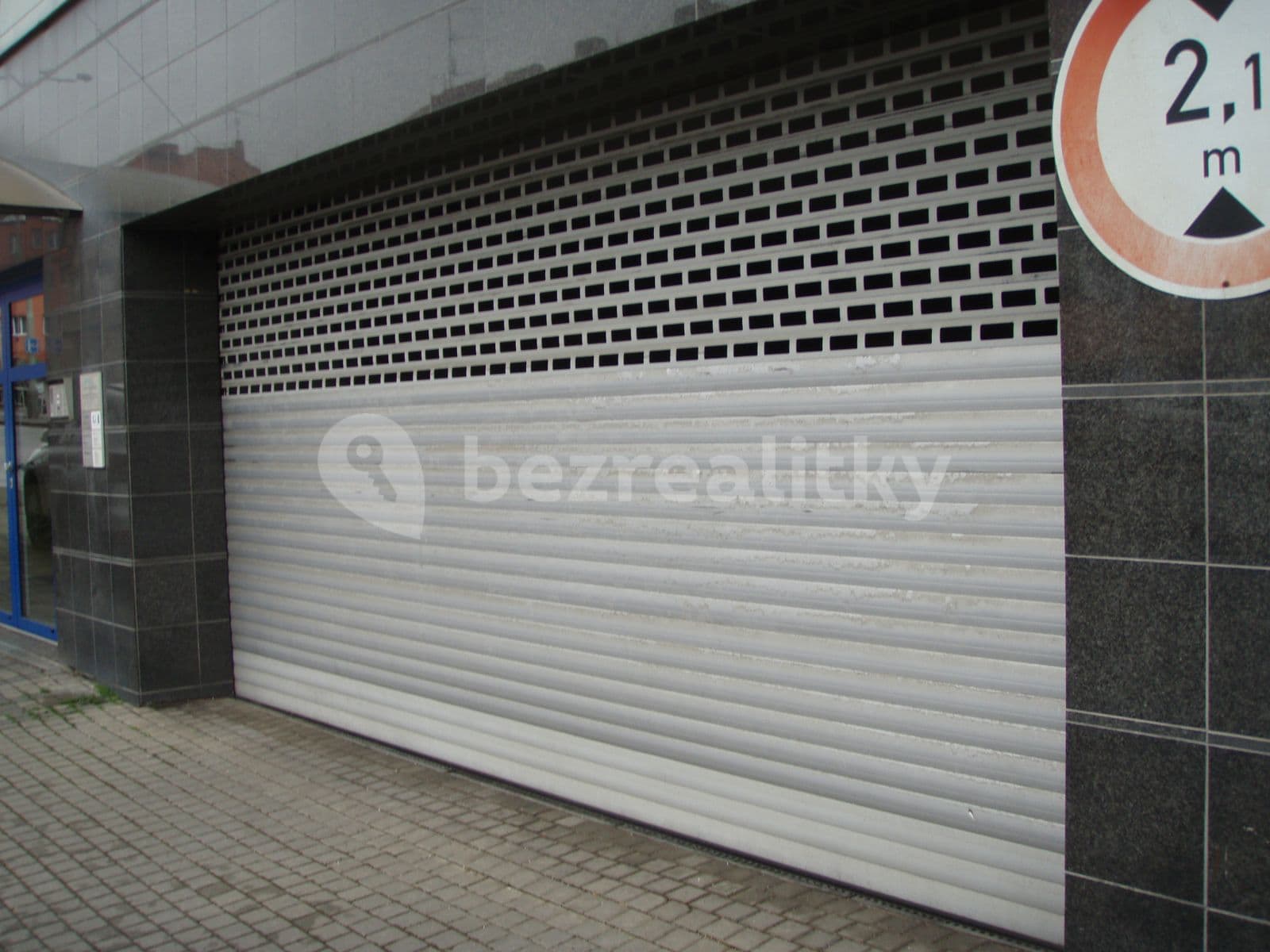 garage to rent, 13 m², Nad Šutkou, Prague, Prague garage to rent, 13 m², Nad Šutkou, Prague, Prague