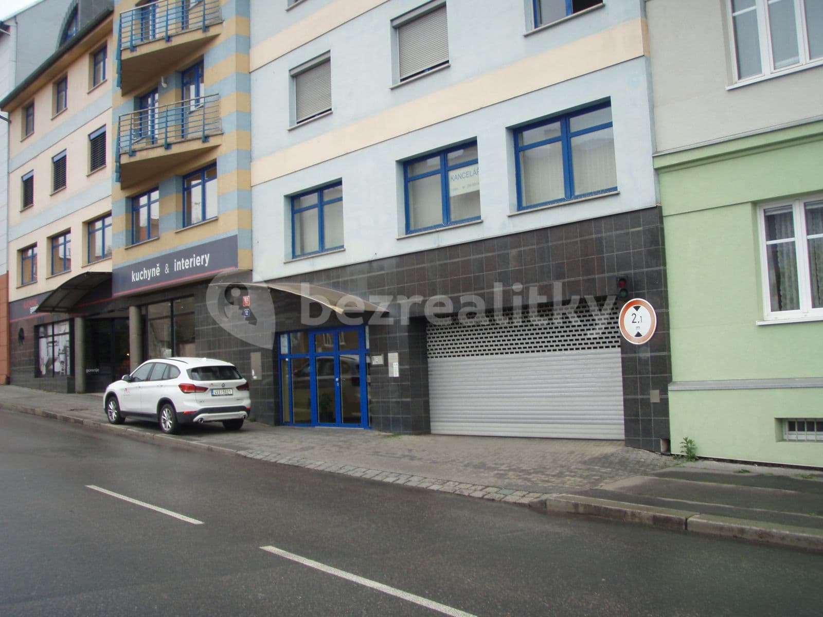 garage to rent, 13 m², Nad Šutkou, Prague, Prague garage to rent, 13 m², Nad Šutkou, Prague, Prague