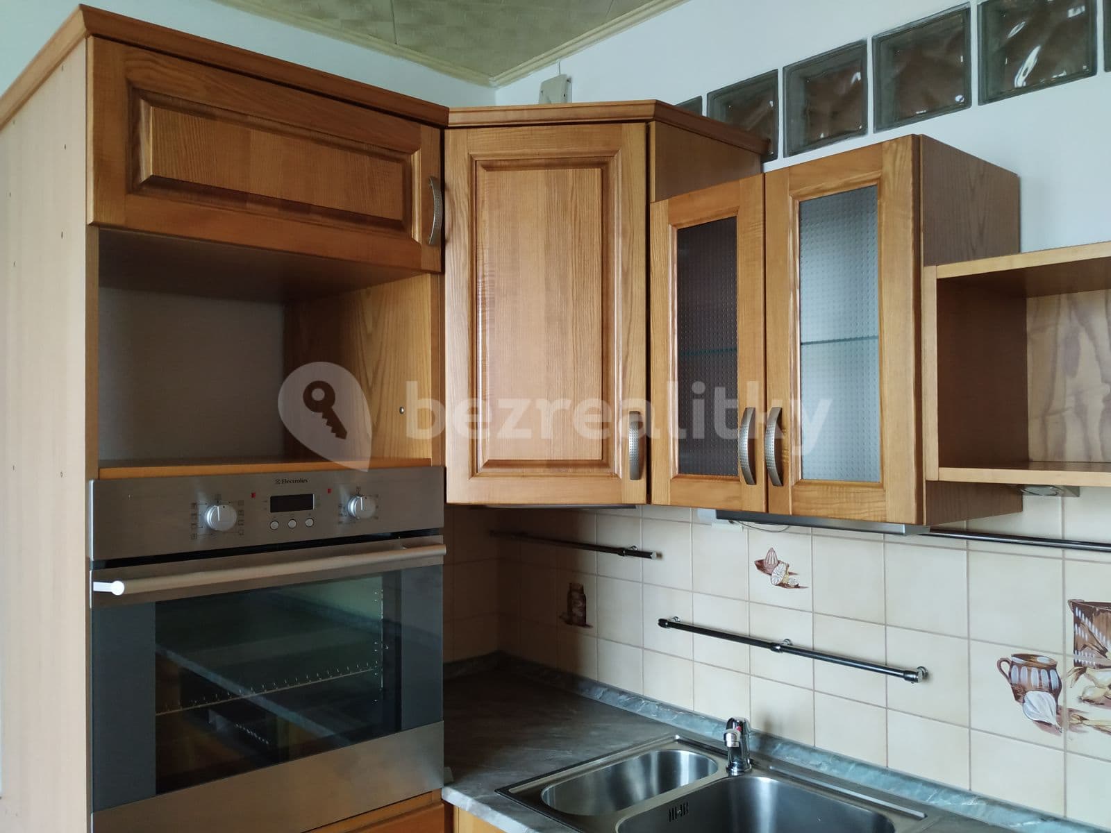2 bedroom flat to rent, 62 m², Cíglerova, Prague, Prague 2 bedroom flat to rent, 62 m², Cíglerova, Prague, Prague