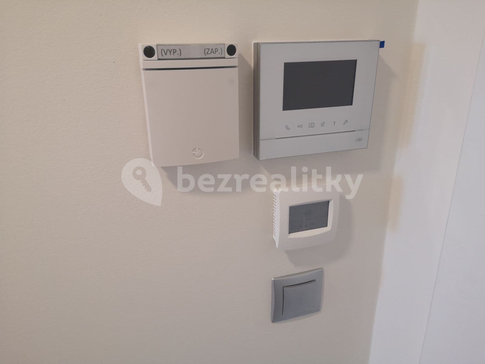 Studio flat to rent, 36 m², Kurta Konráda, Prague, Prague Studio flat to rent, 36 m², Kurta Konráda, Prague, Prague