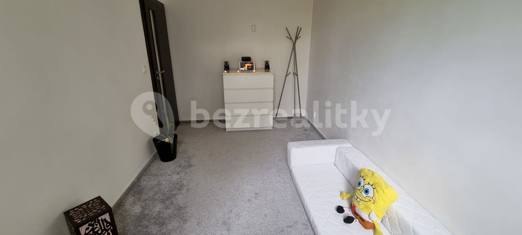 2 bedroom with open-plan kitchen flat to rent, 67 m², Mydlářka, Prague, Prague 2 bedroom with open-plan kitchen flat to rent, 67 m², Mydlářka, Prague, Prague