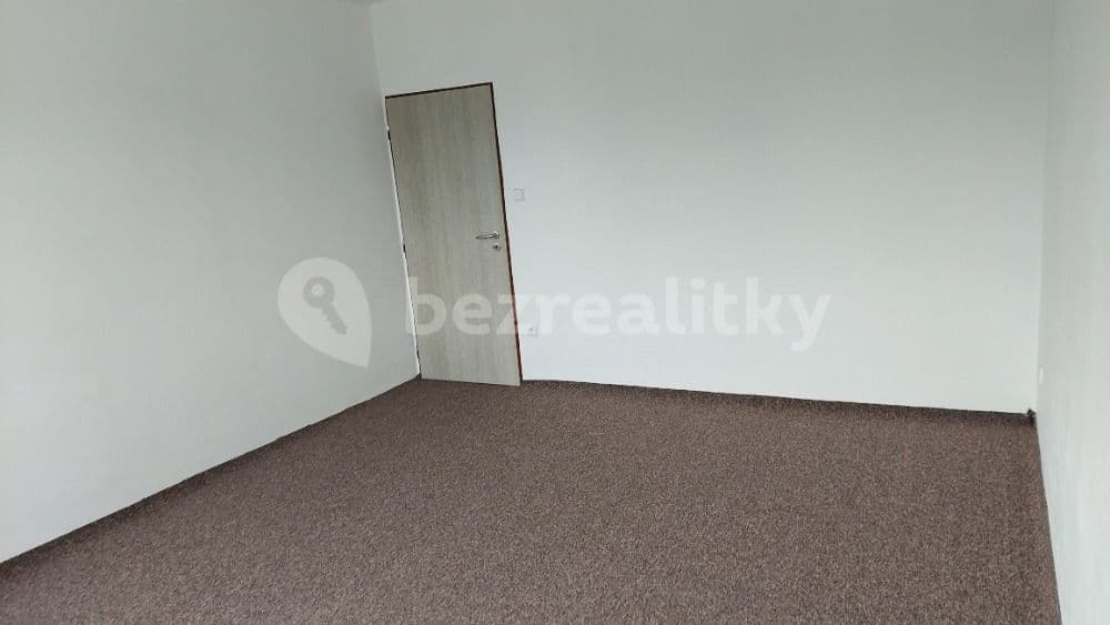 2 bedroom with open-plan kitchen flat to rent, 81 m², Barákova, Heřmanův Městec, Pardubický Region 2 bedroom with open-plan kitchen flat to rent, 81 m², Barákova, Heřmanův Městec, Pardubický Region