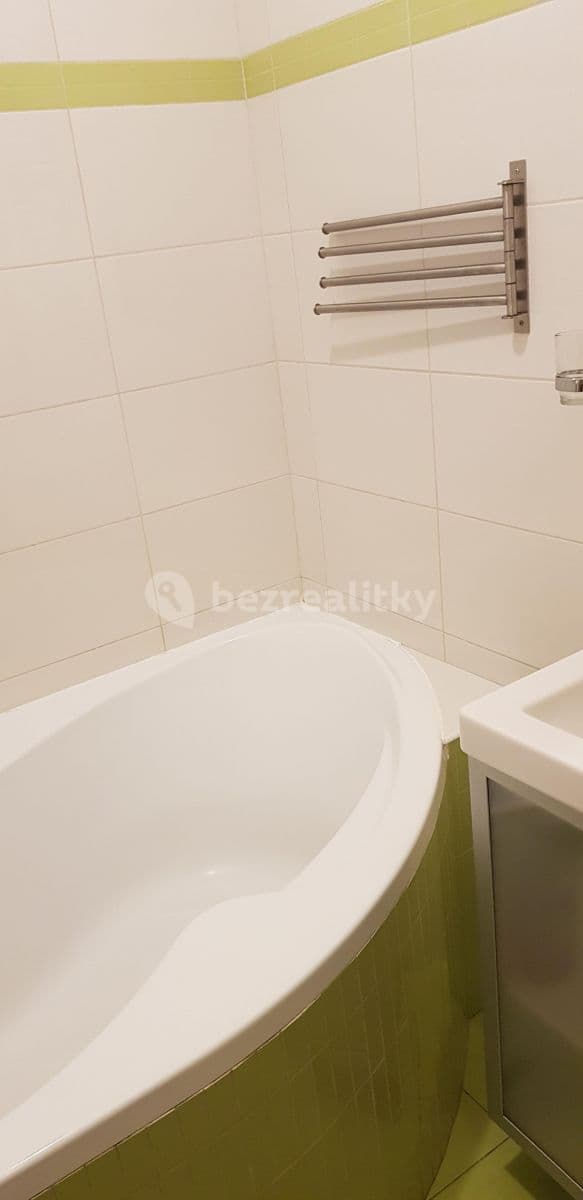 2 bedroom flat to rent, 68 m², Nučická, Prague, Prague 2 bedroom flat to rent, 68 m², Nučická, Prague, Prague