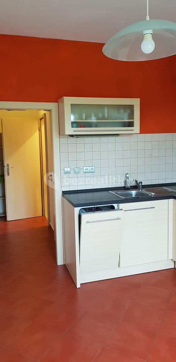 2 bedroom flat to rent, 68 m², Nučická, Prague, Prague 2 bedroom flat to rent, 68 m², Nučická, Prague, Prague