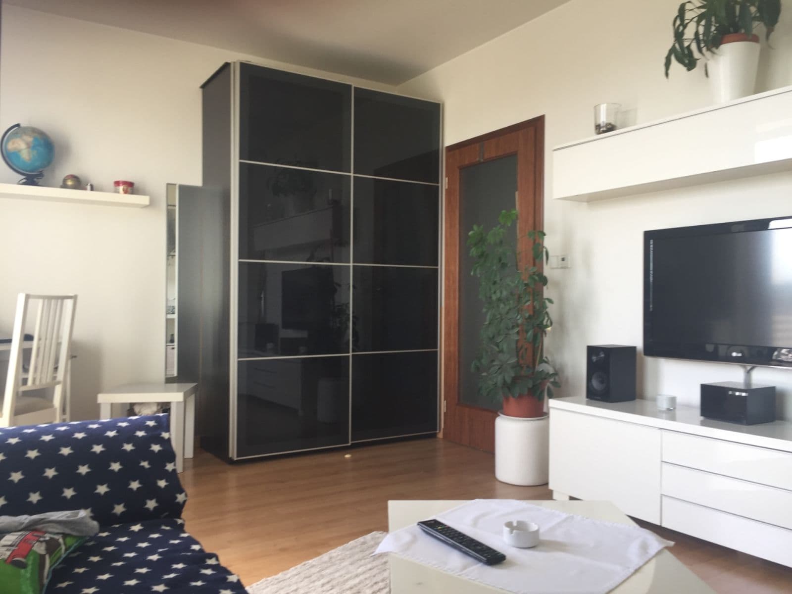 Studio flat to rent, 39 m², Dragounská, Prague, Prague Studio flat to rent, 39 m², Dragounská, Prague, Prague