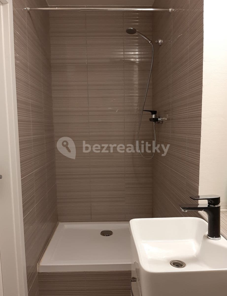 1 bedroom flat to rent, 40 m², Korunní, Prague, Prague 1 bedroom flat to rent, 40 m², Korunní, Prague, Prague