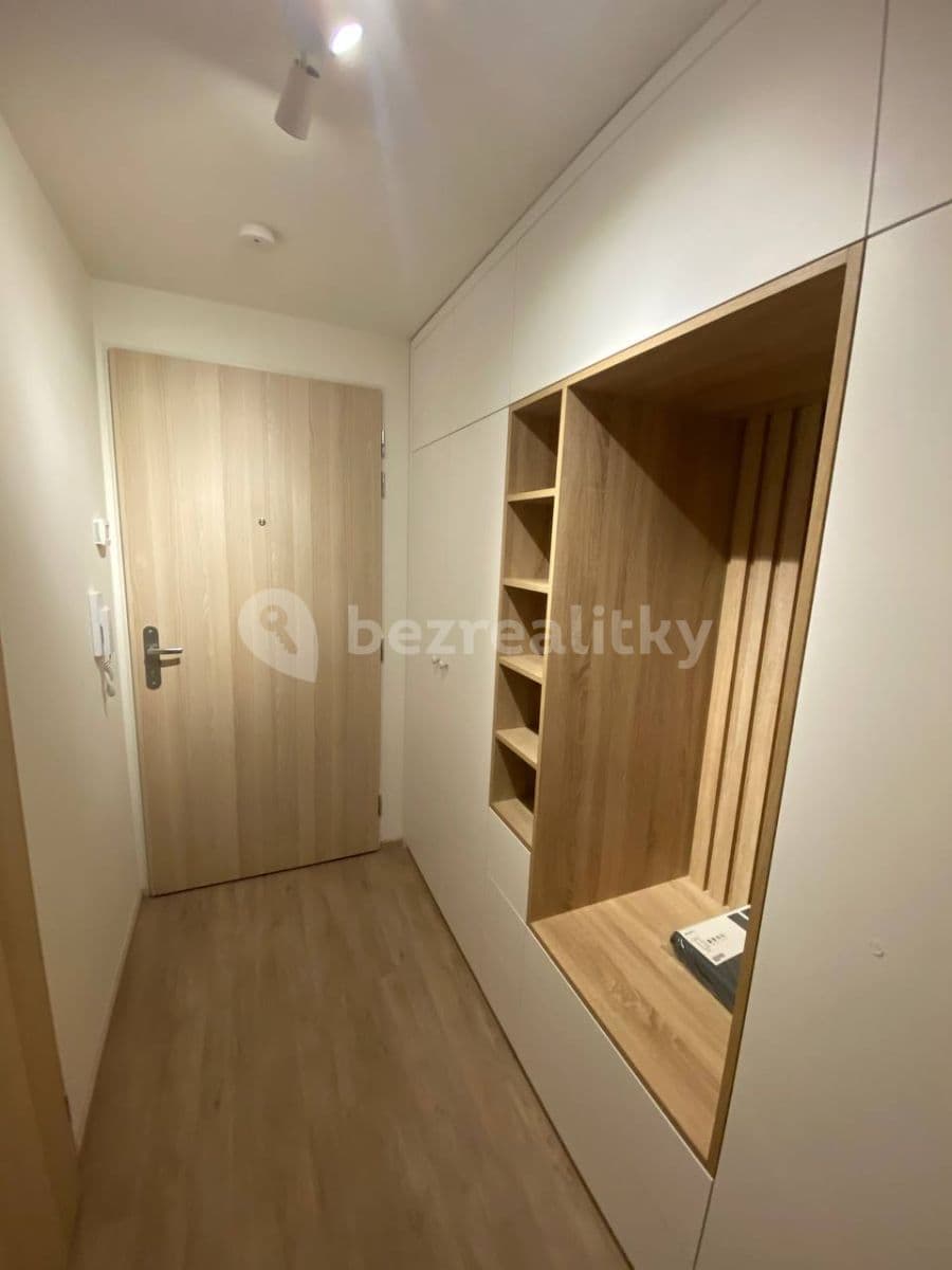 Studio flat to rent, 30 m², Do Zahrádek Ⅰ, Prague, Prague Studio flat to rent, 30 m², Do Zahrádek Ⅰ, Prague, Prague
