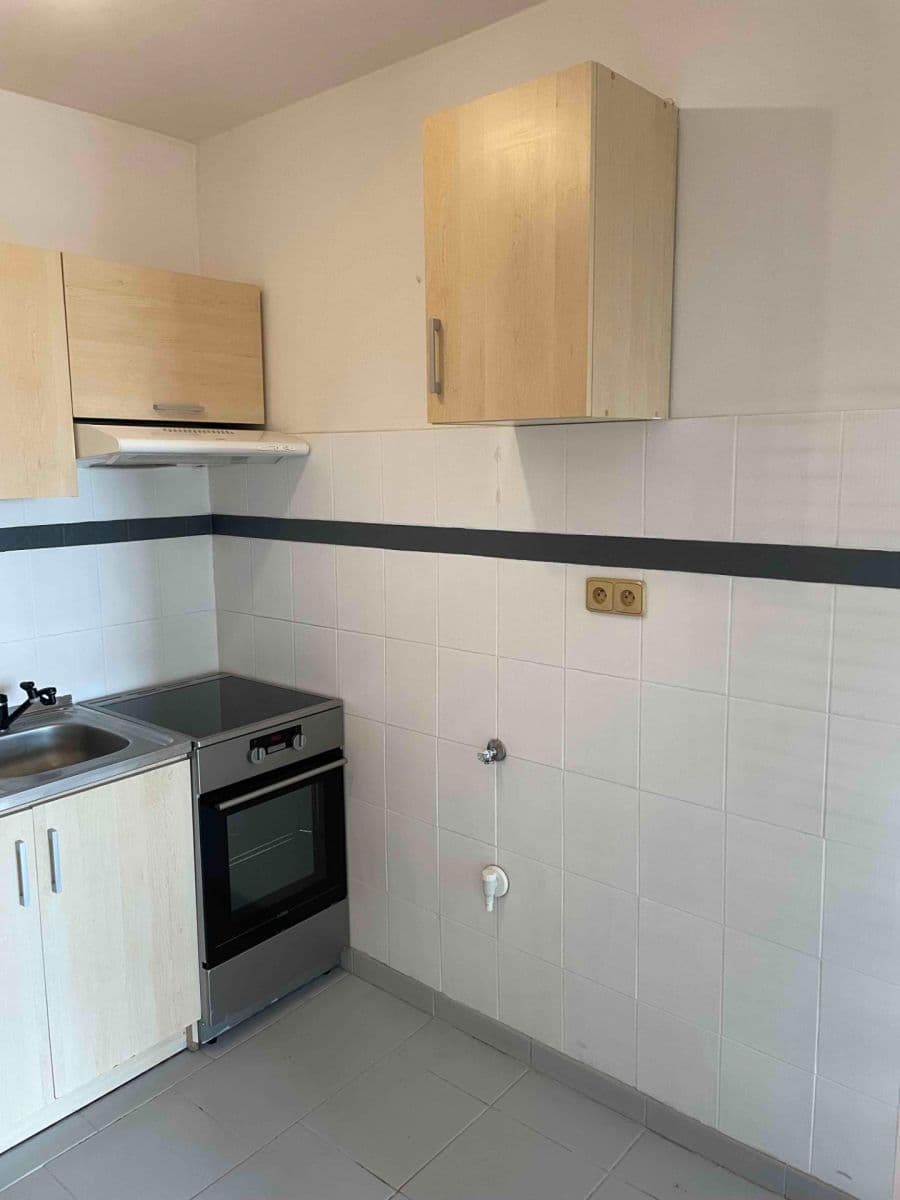 1 bedroom with open-plan kitchen flat to rent, 44 m², Hábova, Prague, Prague 1 bedroom with open-plan kitchen flat to rent, 44 m², Hábova, Prague, Prague