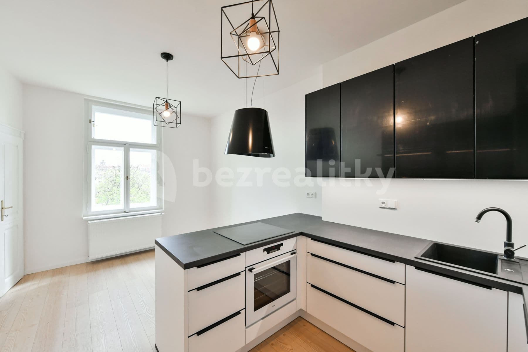 1 bedroom with open-plan kitchen flat to rent, 53 m², Kubelíkova, Prague, Prague 1 bedroom with open-plan kitchen flat to rent, 53 m², Kubelíkova, Prague, Prague