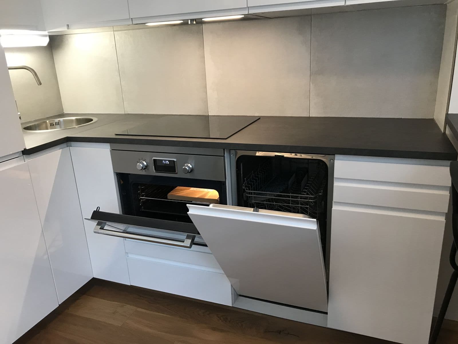 Studio flat to rent, 26 m², Perucká, Prague, Prague Studio flat to rent, 26 m², Perucká, Prague, Prague