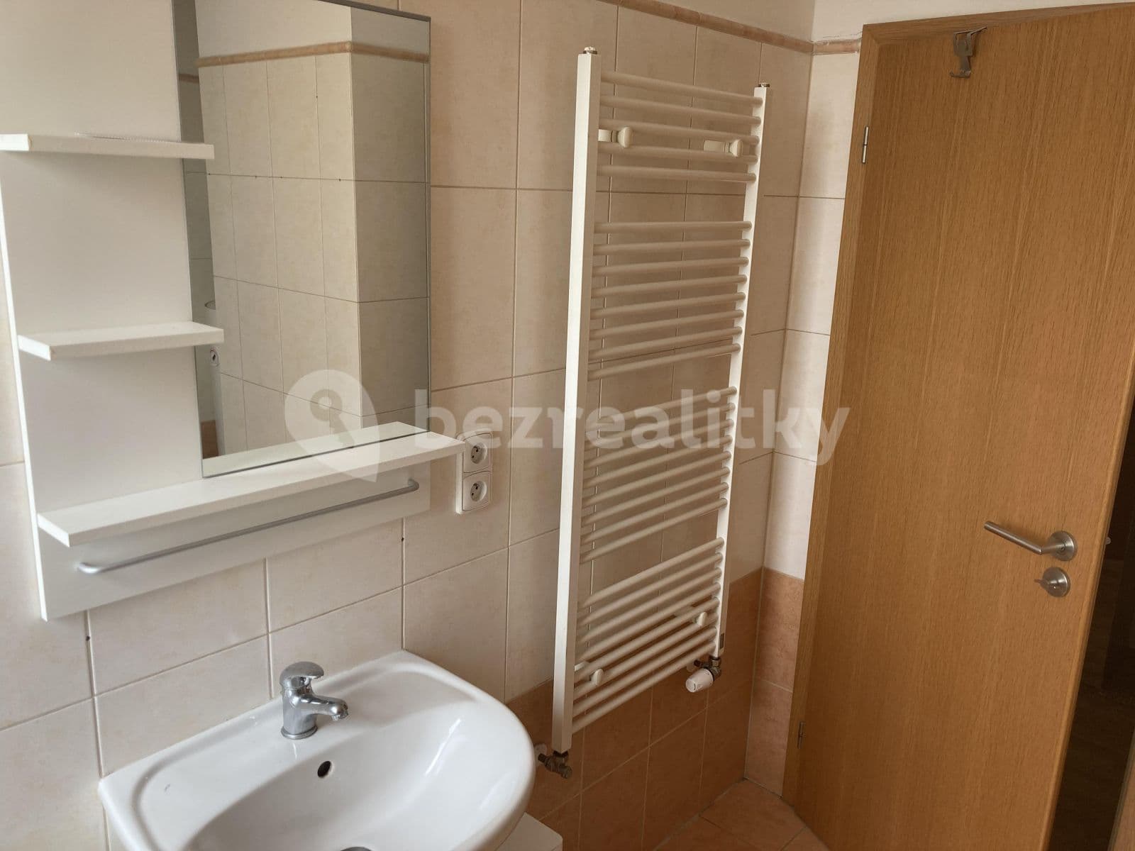 1 bedroom with open-plan kitchen flat to rent, 50 m², Jabloňová, Prague, Prague 1 bedroom with open-plan kitchen flat to rent, 50 m², Jabloňová, Prague, Prague