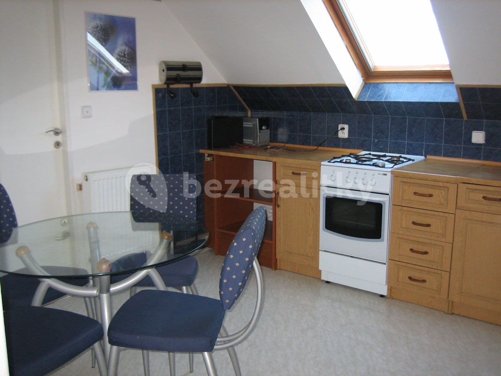 2 bedroom with open-plan kitchen flat to rent, 95 m², Mozartova, Olomouc, Olomoucký Region 2 bedroom with open-plan kitchen flat to rent, 95 m², Mozartova, Olomouc, Olomoucký Region