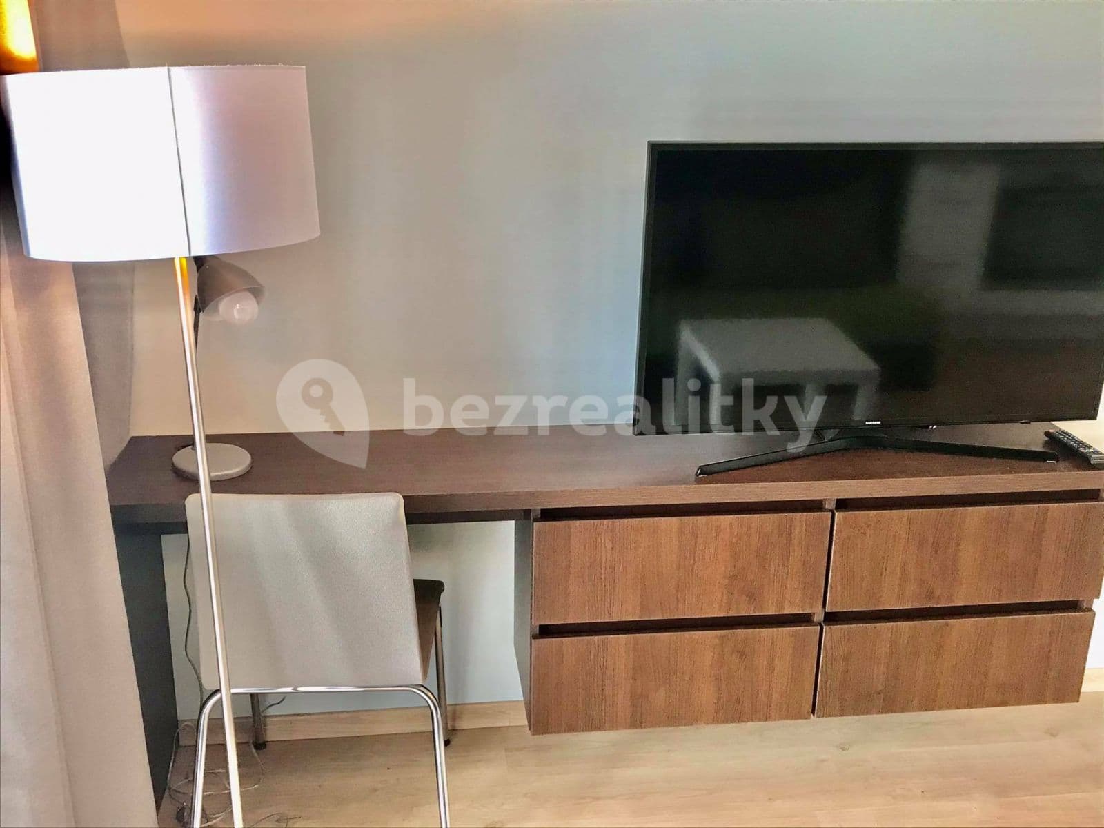 Studio flat to rent, 26 m², Útulný 1kk byt s terasou, Prague, Prague Studio flat to rent, 26 m², Útulný 1kk byt s terasou, Prague, Prague