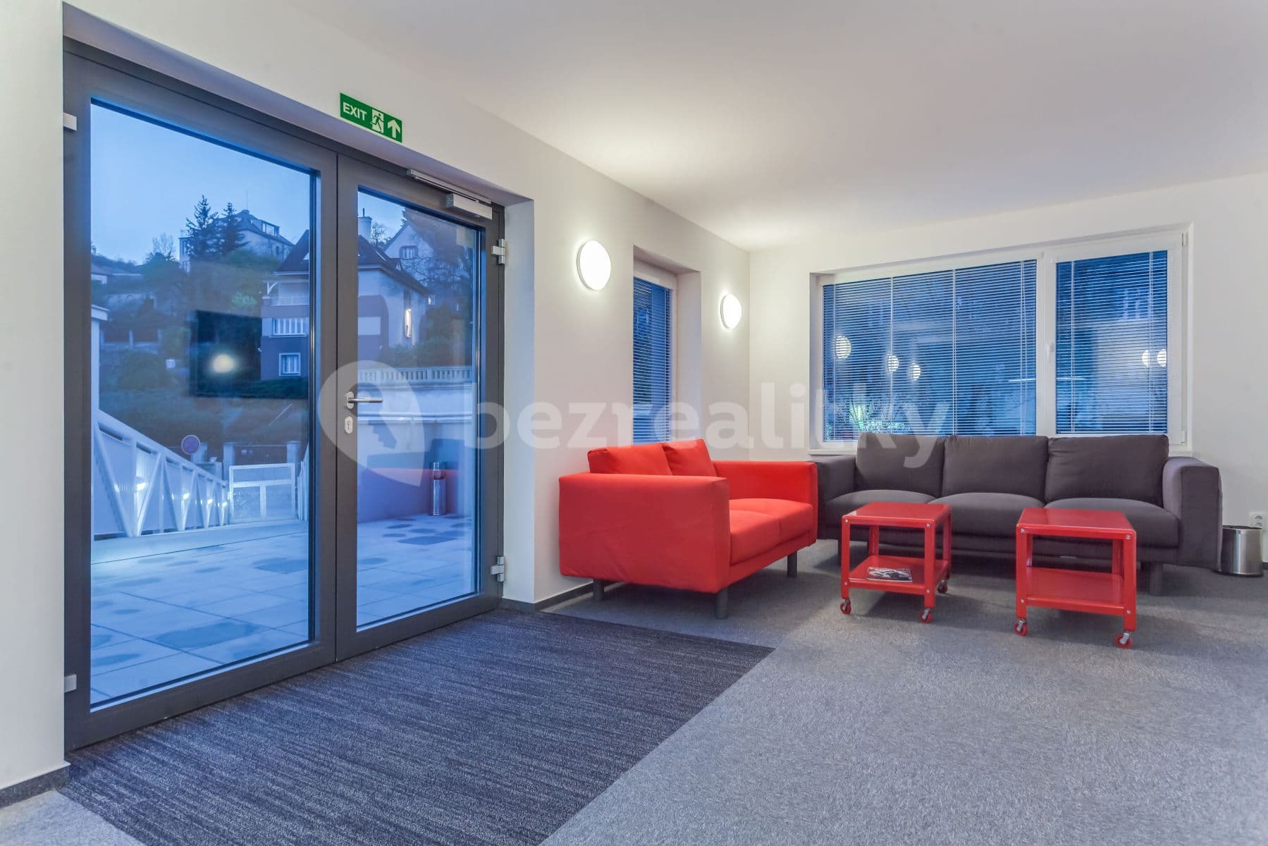 Studio flat to rent, 20 m², Křížová, Prague, Prague Studio flat to rent, 20 m², Křížová, Prague, Prague