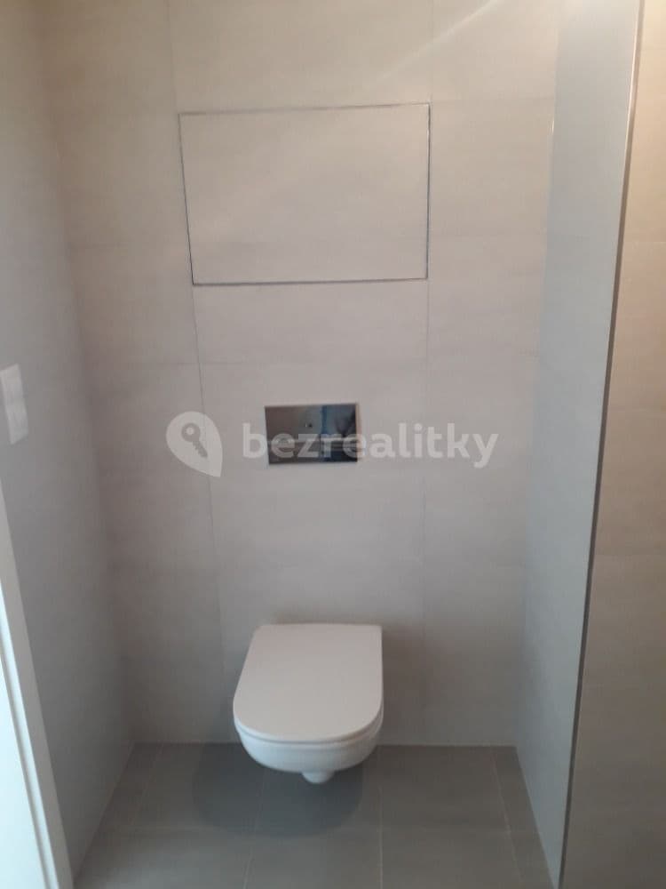 Studio flat to rent, 35 m², Olgy Havlové, Prague, Prague Studio flat to rent, 35 m², Olgy Havlové, Prague, Prague