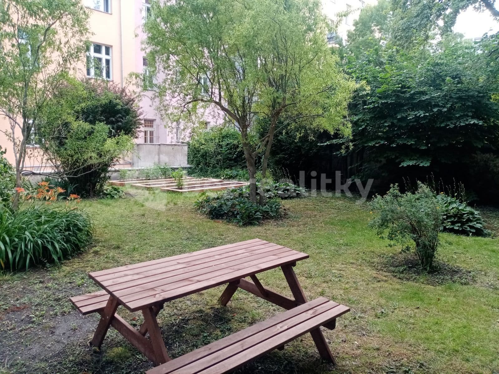 2 bedroom with open-plan kitchen flat to rent, 73 m², Kubelíkova, Prague, Prague 2 bedroom with open-plan kitchen flat to rent, 73 m², Kubelíkova, Prague, Prague