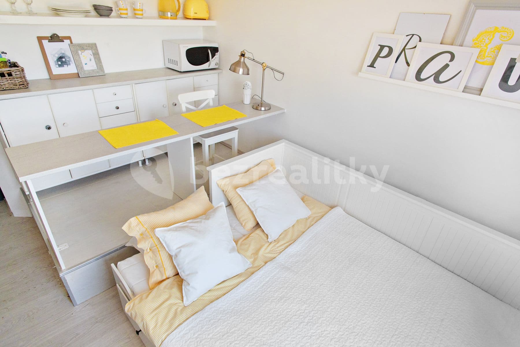 Small studio flat to rent, 18 m², Heřmanova, Prague, Prague Small studio flat to rent, 18 m², Heřmanova, Prague, Prague