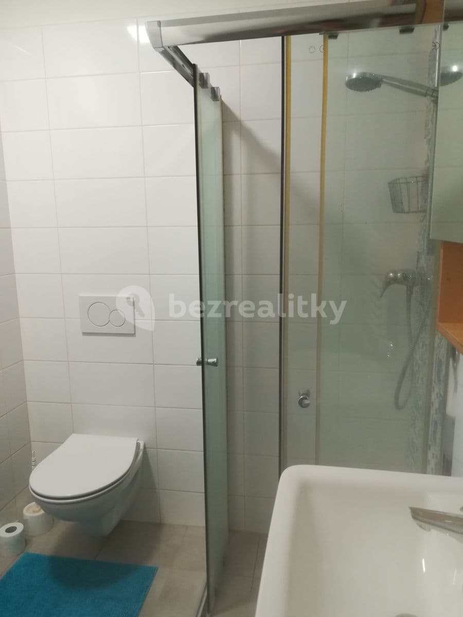 1 bedroom flat to rent, 50 m², Jar. Staši, Zlín, Zlínský Region 1 bedroom flat to rent, 50 m², Jar. Staši, Zlín, Zlínský Region
