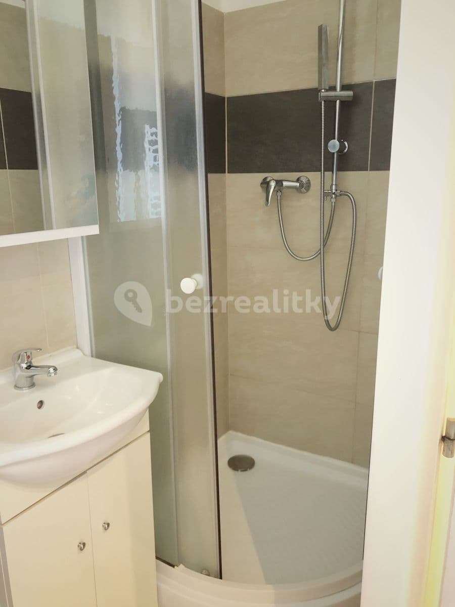 Studio flat to rent, 27 m², Prostřední, Prague, Prague Studio flat to rent, 27 m², Prostřední, Prague, Prague