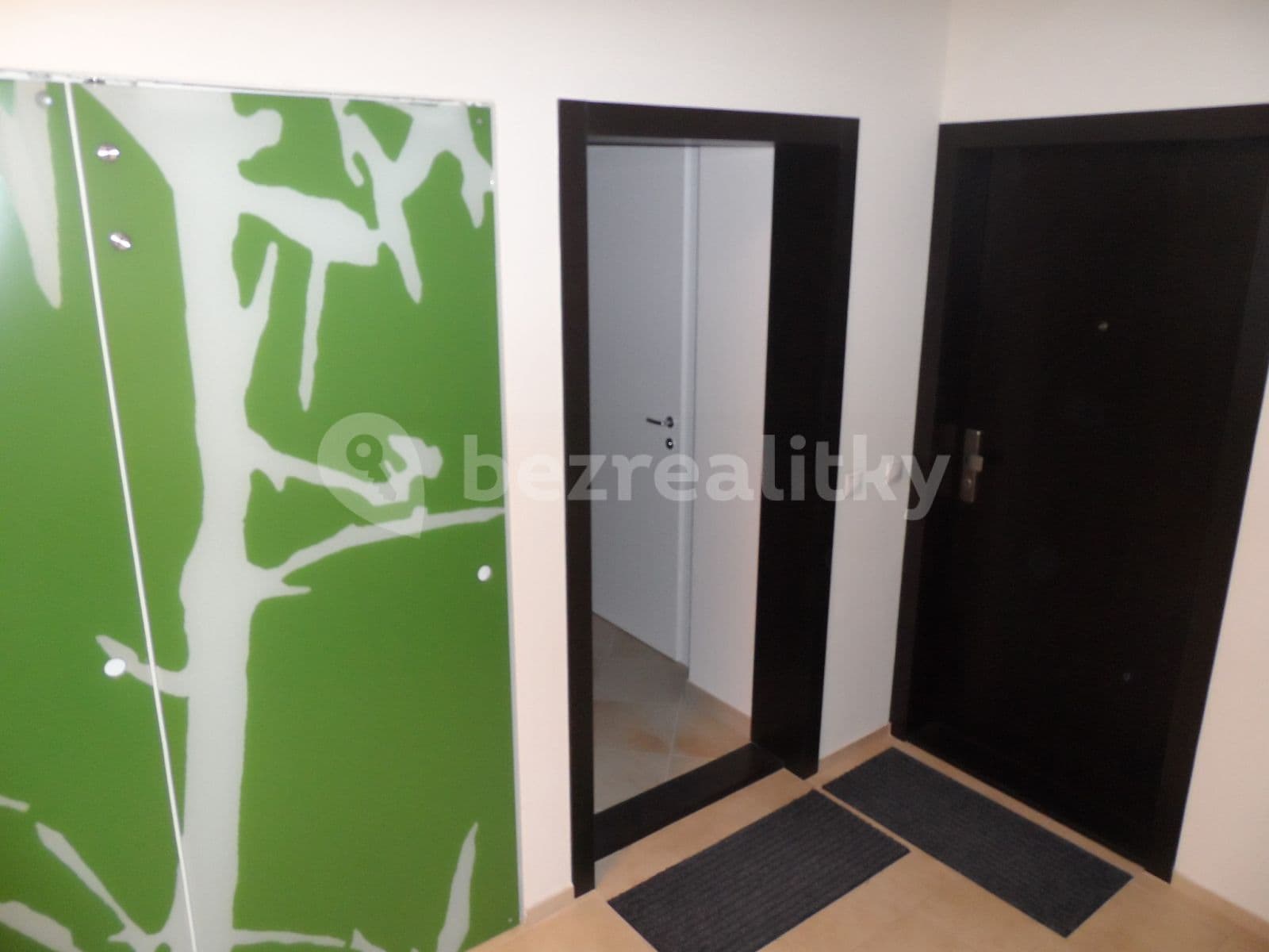 1 bedroom with open-plan kitchen flat to rent, 72 m², V Přístavu, Prague, Prague 1 bedroom with open-plan kitchen flat to rent, 72 m², V Přístavu, Prague, Prague