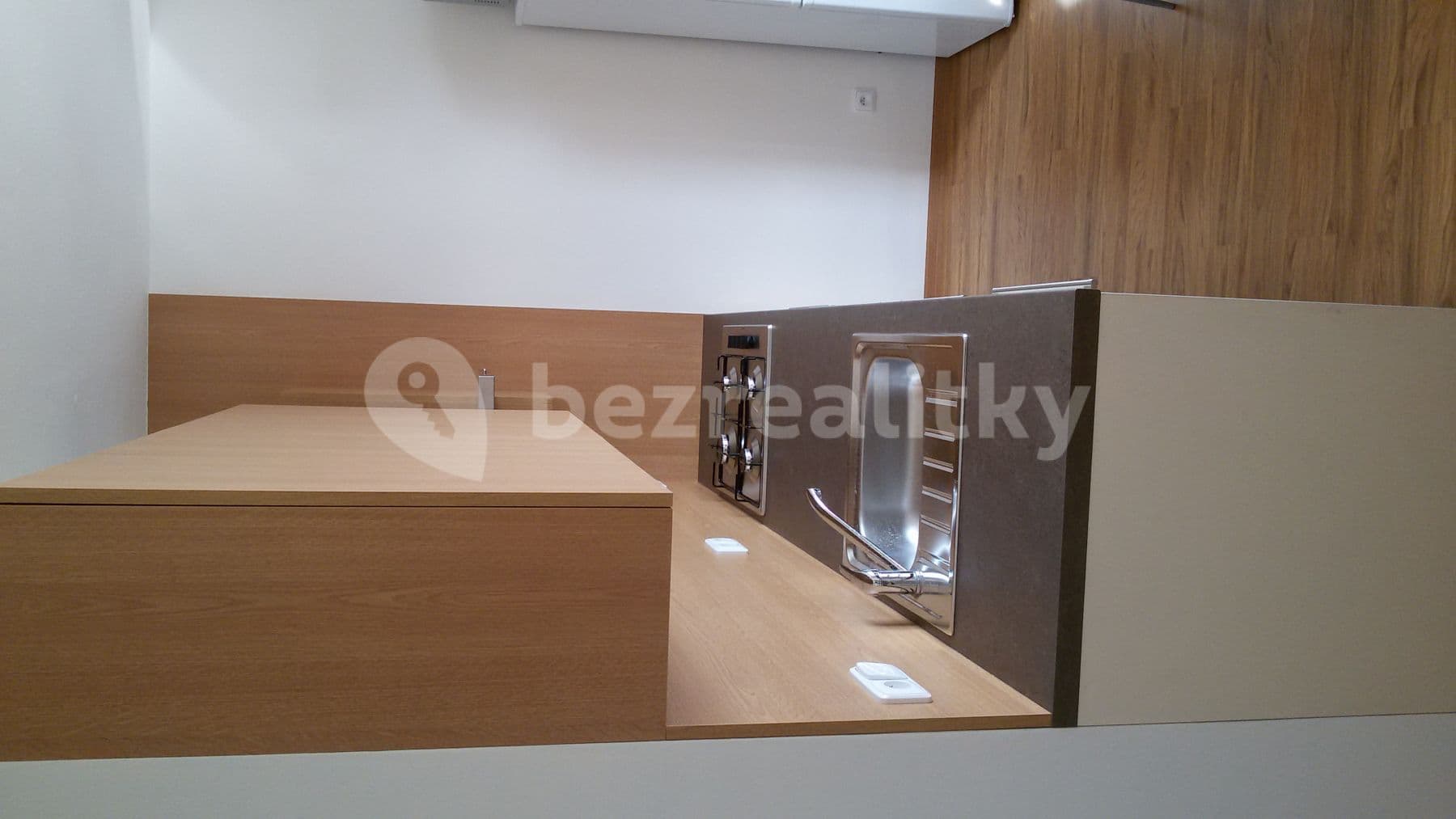 2 bedroom flat to rent, 51 m², Svatopluka Čecha, Brno, Jihomoravský Region 2 bedroom flat to rent, 51 m², Svatopluka Čecha, Brno, Jihomoravský Region