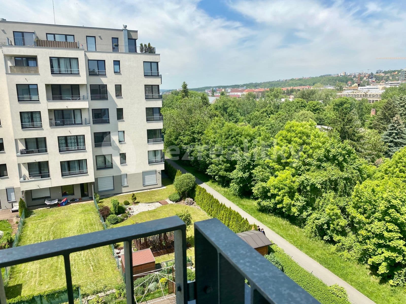 Studio flat to rent, 32 m², Sousedíkova, Prague, Prague Studio flat to rent, 32 m², Sousedíkova, Prague, Prague