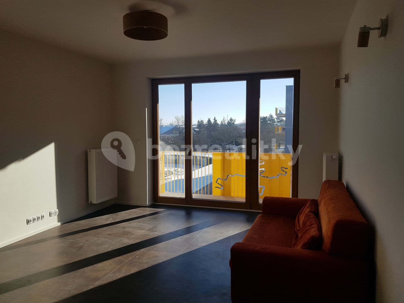 1 bedroom with open-plan kitchen flat to rent, 57 m², Tovární, Čelákovice, Středočeský Region 1 bedroom with open-plan kitchen flat to rent, 57 m², Tovární, Čelákovice, Středočeský Region