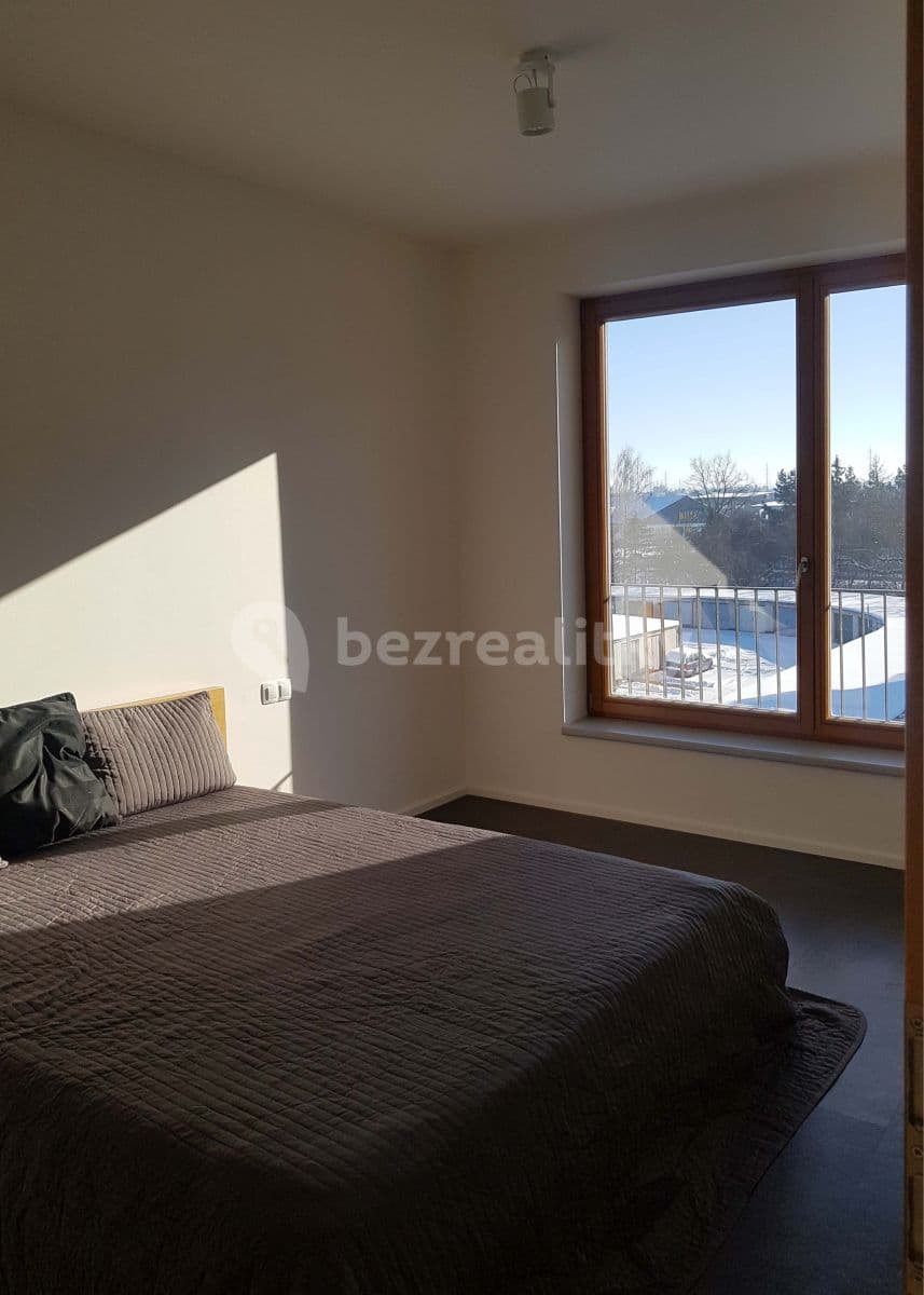 1 bedroom with open-plan kitchen flat to rent, 57 m², Tovární, Čelákovice, Středočeský Region 1 bedroom with open-plan kitchen flat to rent, 57 m², Tovární, Čelákovice, Středočeský Region